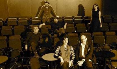 De izquierda a derecha: Vilas, Algeet, Carlos Salem, Raquel Lanseros, Fernando Marías y Espido Freire.