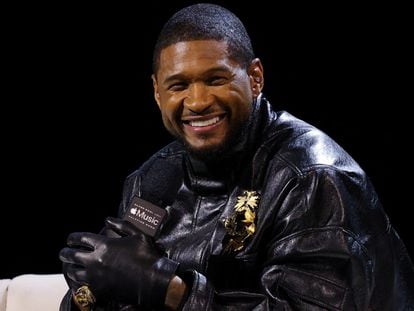Usher, el 8 de febrero de 2024 en Las Vegas, Nevada, en una entrevista previa a la celebración de la Super Bowl, en cuyo intermedio actuó.