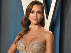 por qué Jessica Alba abandonó su carrera en la cima del éxito