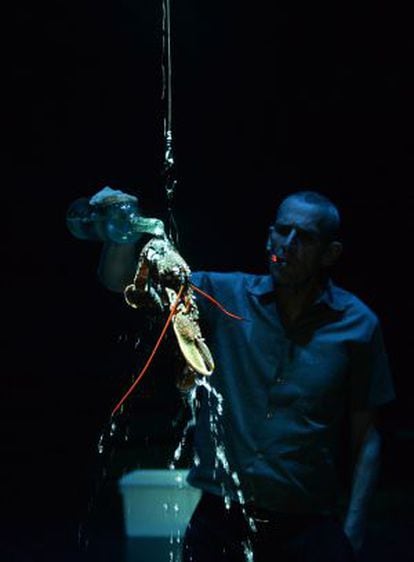 Obra de teatro 'Accidens' dirigida por Rodrigo García, en París
