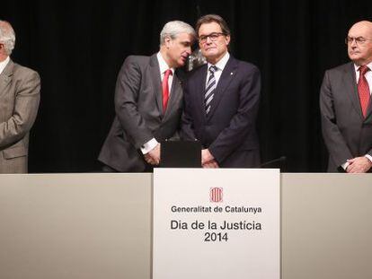 De izquierda a derecha, el fiscal superior de Catalu&ntilde;a, el consejero de Justicia, el presidente de la Generalitat y el presidente del TSJC.