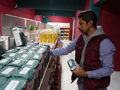 Tienda de Seguridad Alimentaria Mexicana (Segalmex) en México. La empresa Libre Abordo asegura haber realizado negocios con esta agencia gubernamental para la producción y distribución de comida en Venezuela.