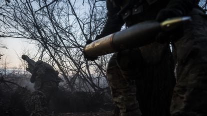 Un soldado de la brigada ucrania Azov en el frente de Donetsk el 7 de abril.