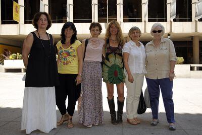 De izquierda a derecha, las miembros del jurado Marisol Farré, Judith Colell, Eva María Higueras, Inés París, Teresa Font y Josefina Molina.