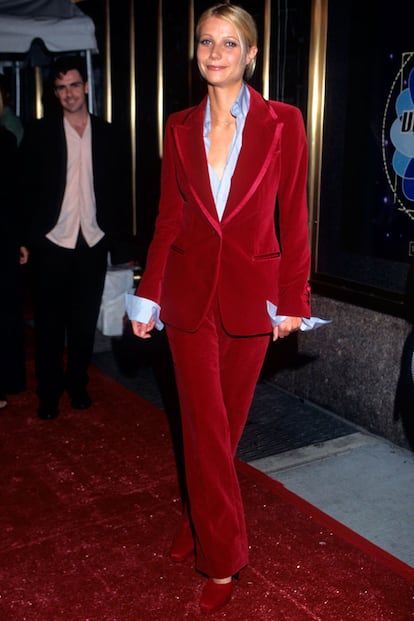 Gwyneth Paltrow vestida de Tom Ford para Gucci en los MTV VMA de 1996.