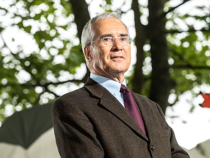 Nicholas Stern: “El impacto de la crisis de la covid en los jóvenes es profundo y grave”