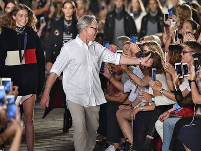 Gigi Hadid Y Tommy Hilfiger, en la pasada semana de la moda de Nueva York. 