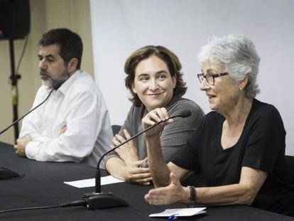 Ada Colau s&#039;ha reunit amb Jordi S&agrave;nchez i Muriel Casals.