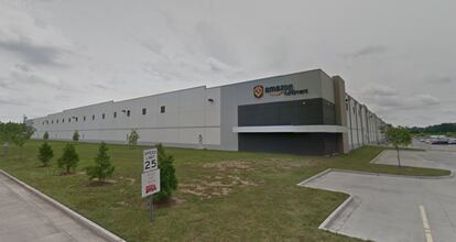 Centro logístico de Amazon en Charleston (Tennessee), en una imagen tomada de Google Maps. Es uno de los dos centros de distribución del gigante del comercio electrónico que ha comprado Amancio Ortega a través de Ponte Gadea Compass, una de sus filiales en Estados Unidos, por un total de 905 millones de dólares.