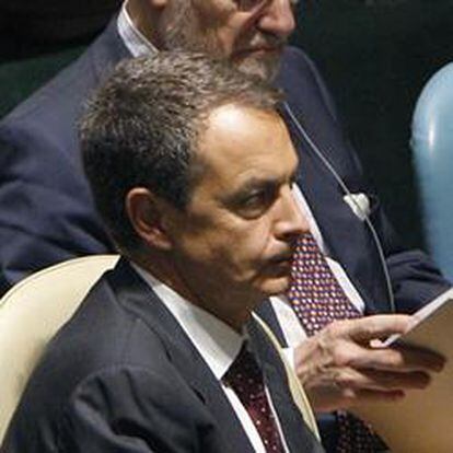 José Luis Rodríguez Zapatero junto con Miguel Ángel Moratinos en la Asamble de la ONU