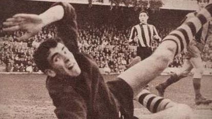 Iribar, contra el Barça en 1962.