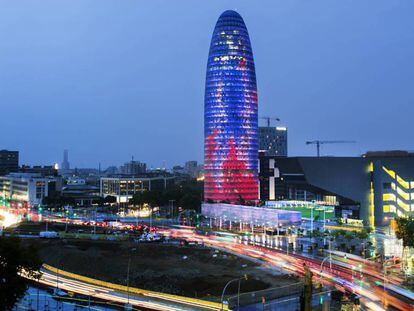 Torre Agbar de Barcelona, una de les candidates a albergar l'Agència del Medicament.