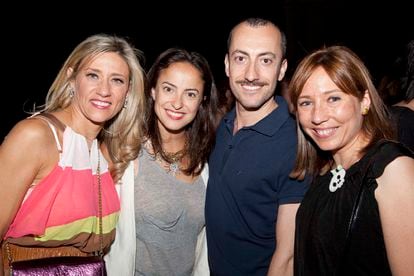 Elena Ferreras, directora de publicidad de S Moda, con Eva Peláez, de  Yves Saint Laurent, Eduardo Jiménez, make up artist de la firma, y Susana Hernández, jefa de publicidad en Madrid de S Moda.