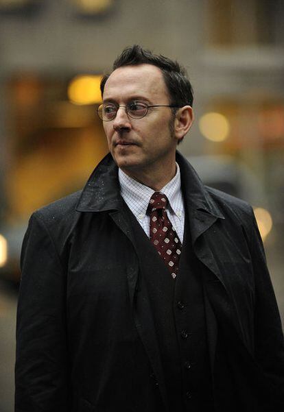 El actor Michael Emerson en una escena de la serie 'Person of interest'