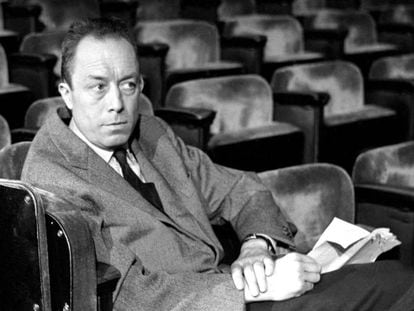 Albert Camus en el Teatro Antoine en Par&iacute;s en 1959.