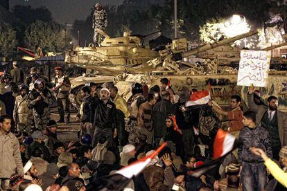 Multitud en la plaza Tahrir en El Cairo.