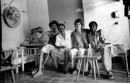 Jordi Esteva en Jartum en 1977 con unos amigos.