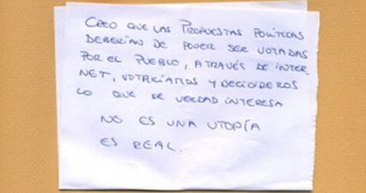 Fotogalería: las propuestas de los indignados, de su puño y letra.
