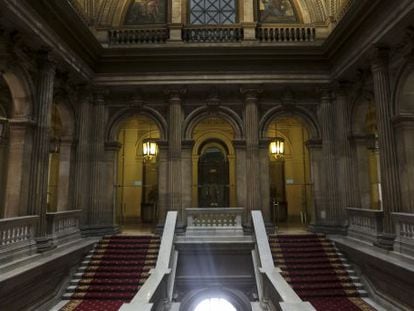 Ministerio de Agricultura. Patio central y escalera.