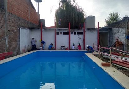 La piscina ya acabada para la Casa de los Niños.