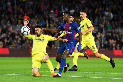 Dembélé hace el quinto gol para el Barcelona.