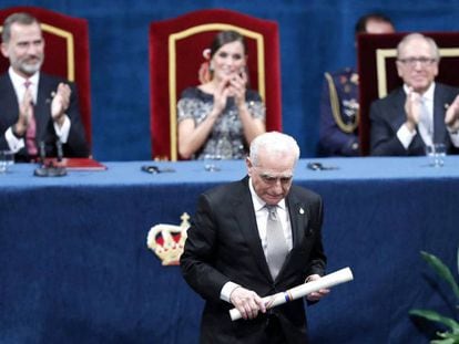 Martin Scorsese, tas recibir el Premio Princesa de Asturias de las Artes 2018, este viernes en Oviedo. En vídeo, el discurso del Rey en el acto.