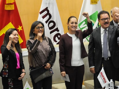 Claudia Sheinbaum con dirigentes de Morena, Partido Verde y Partido del Trabajo, el 13 de septiembre en Ciudad de México.