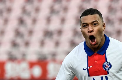 Mbappé celebra un gol del PSG, el pasado sábado en Dijon.