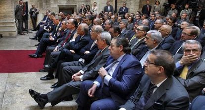 El presidente Alberto Fabra, en un encuentro con empresarios en abril con motivo de la visita de la ministra de Fomento.