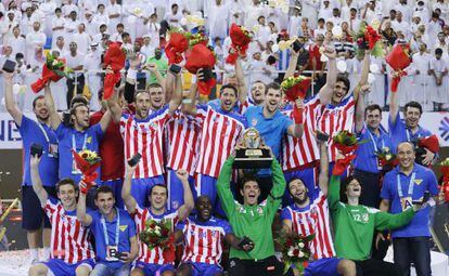 Los jugadores del Atlético celebran la victoria en Doha.