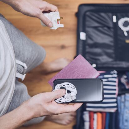 Adaptadores de enchufes universales y según países