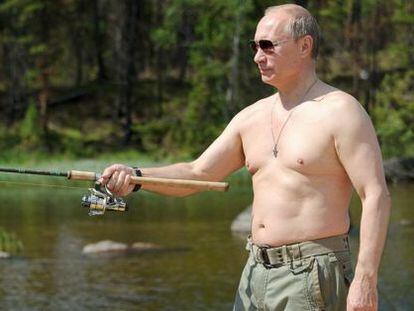 Vladimir Putin, ese hombre que sale al exterior sin camiseta esté o no esté su equipo de prensa y cuyo torso ha inspirado una línea de muñecos de acción, no está de acuerdo con nuestra lista