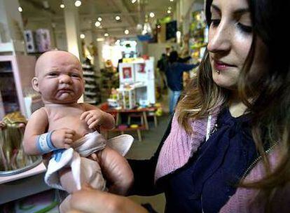 Los muñecos de recién nacidos son cada vez más realistas.