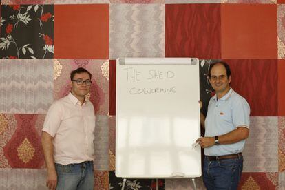 Carlos Llerena y Gonzalo Navarro, de The Shed Coworking.