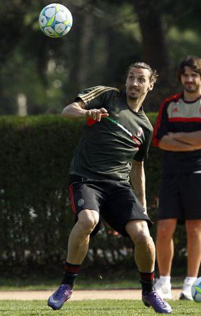 Ibrahimovic durante el entrenamiento de este Martes.