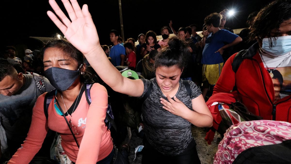 Huracanes generan nueva caravana migrante