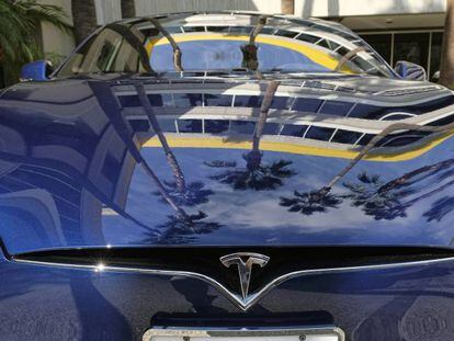 Un Tesla Model S en Los Ángeles