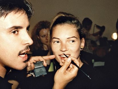 François Nars maquilla a Kate Moss en los noventa.