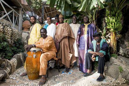 Foto de Orchestra Baobab de Youri Lenquette (de promoci&oacute;n para World Circuit Records).