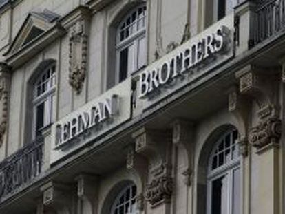 Sede de Lehman Brothers, entidad cuya quiebra en septiembre de 2008 marc&oacute; el comienzo de la crisis