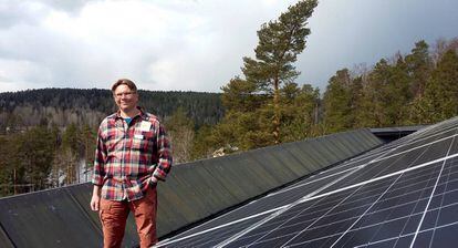 Tom Sel&auml;nniemi, director del centro de visitantes de Haltia, junto al parque nacional de Nuuksio.