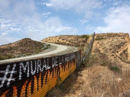 Parte de la valla entre Estados Unidos y M&eacute;xico en Tijuana. 