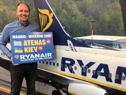 El director comercial de Ryanair, Kenny Jacobs, durante la presentaci&oacute;n de la temporada 2019 para el mercado espa&ntilde;ol.