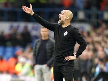 Guardiola, durante el último partido del Manchester City ante el Leeds.