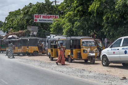 El hospital de Bathalapalli depende de la Fundación Vicente Ferrer y está en Anantapur, una ciudad del Estado de Andhra Pradesh. Aquí se diagnostican unos cinco mil casos de tuberculosis al año.