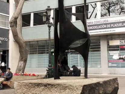 Escultura de Jorge Oteiza en Lima.