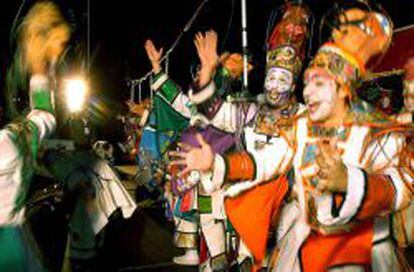 Las chirigotas convierten el Carnaval de C&aacute;diz en uno de los m&aacute;s divertidos.