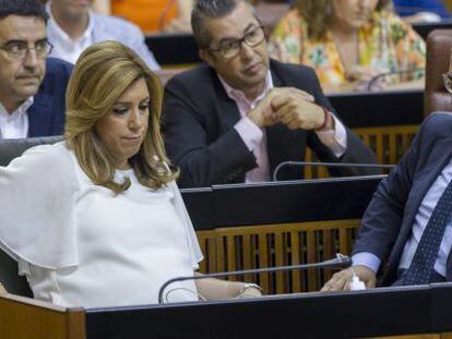 Susana Díaz, durant la tercera votació per a la seva investidura com a presidenta.