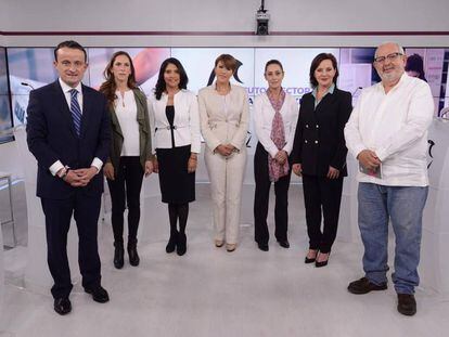 Los siete candidatos a la jefatura de Gobierno de la Ciudad de México en el primer debate.