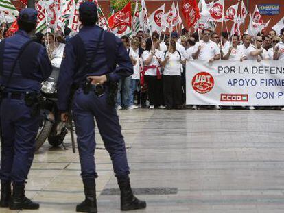 Trabajadores de Isofot&oacute;n, durante una protesta en 2009.
